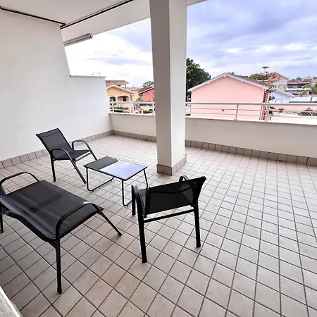 Dreams Isola Apartamento